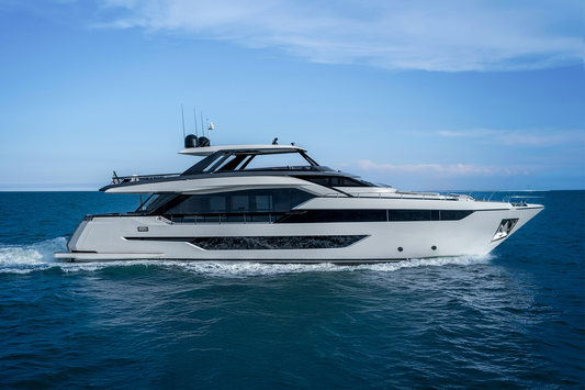 Ferretti Yachts 940